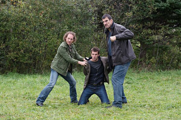 Robert Maillet About To Bash Nathan In Haven - The Clothesline