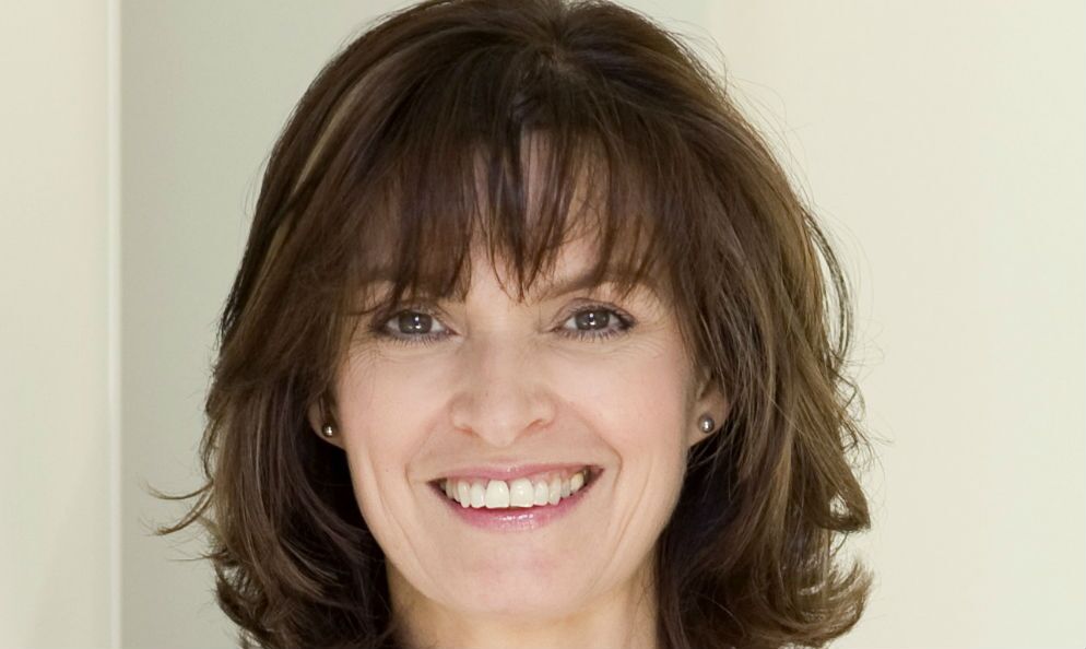 Fiona McIntosh’s Latest Novel “Nightingale” Find Love Within The Carnage Of WWI – Interview