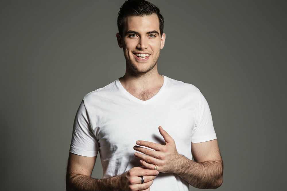 Isaac Lomman - Comedy Hypnosis Rewired - Adelaide Fringe - The Clothesline