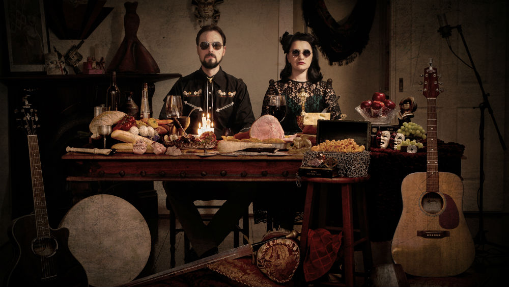 C'est La Vie - Adelaide Fringe 2015 - The Clothesinle