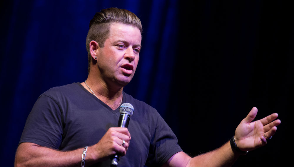 Lindsay Webb - Adelaide Fringe 2015 - The Clothesline