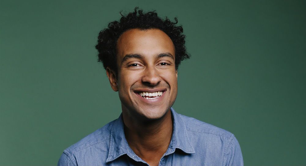 Matt Okine - Image by Zak Kaczmarek - Adelaide Fringe 2015 - The Clothesline