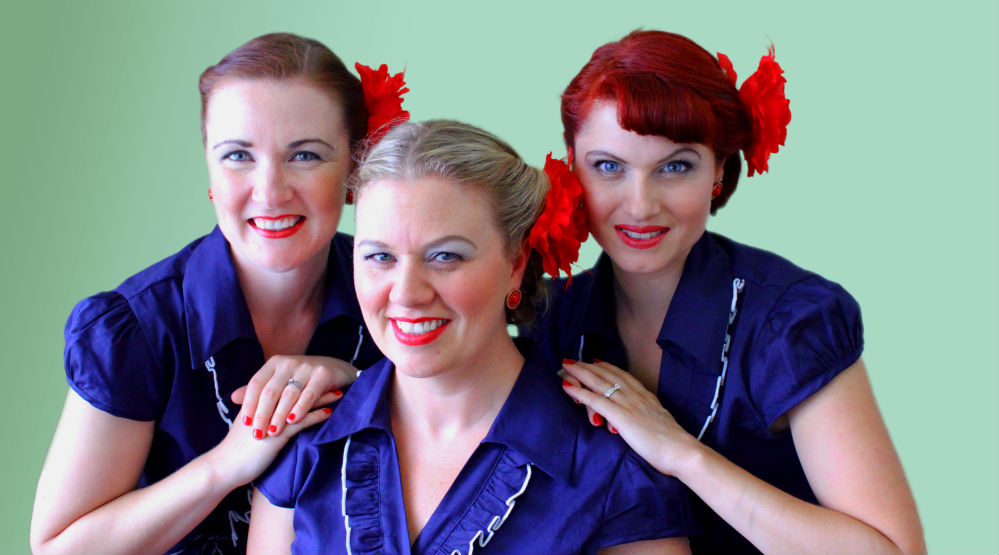 Boswell And Beyond... - Image by Chloe Gehrke - Adelaide Fringe 2015 - The Clothesline