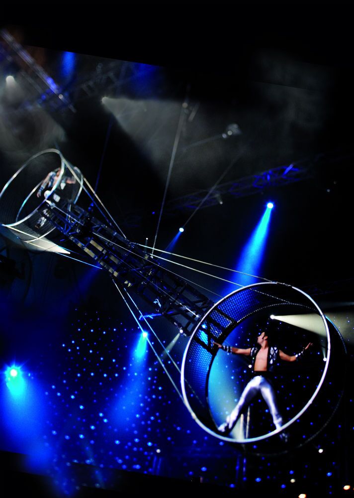 Le Noir Wheel of Death - Adelaide Festival Theatre - The Clothesline
