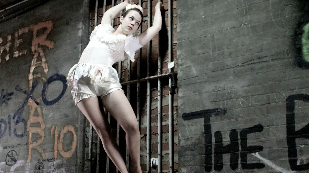 Luster - Adelaide Fringe 2015 - RCC -The Clothesline