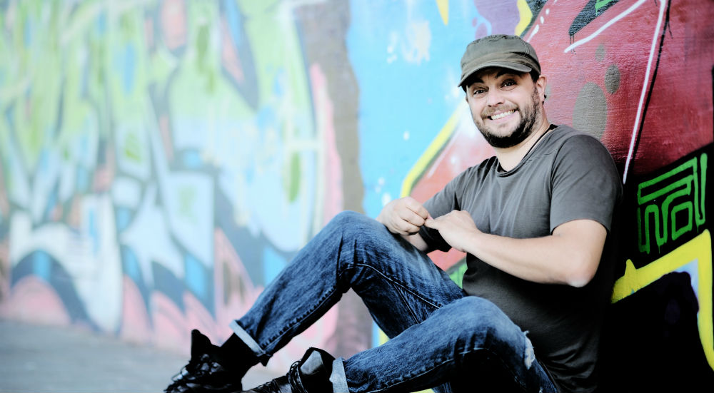 Paco Erhard - Adelaide Fringe 2015 - The Clothesline