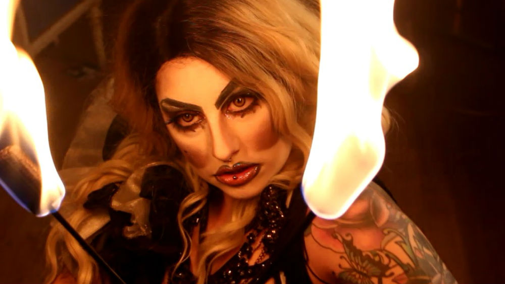 Showgirl Addiction - Adelaide Fringe 2015 - The Clothesline