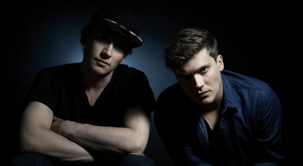 Jamie Macdowell & Tom Thum - Image by Chelone Wolf - The Clothesline