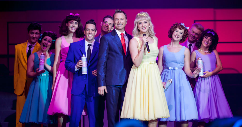Hairspray - The Big Fat Arena Spectacular Cast - Harvest Rain TC - The Clothesline
