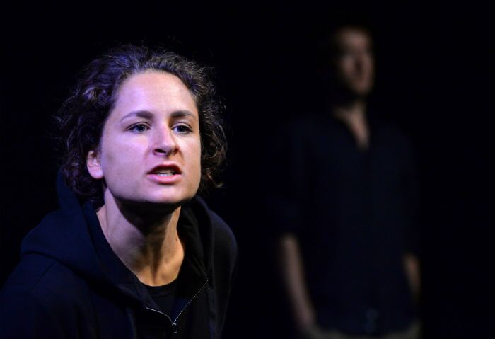 Borders by Henry Naylor - Nameless - Image by Stever Ullathorne - ADLfringe - The Clothesline