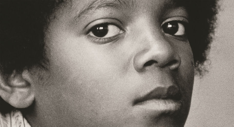 ON MICHAEL JACKSON: Wanna Be Startin’ Somethin’? – Book Review