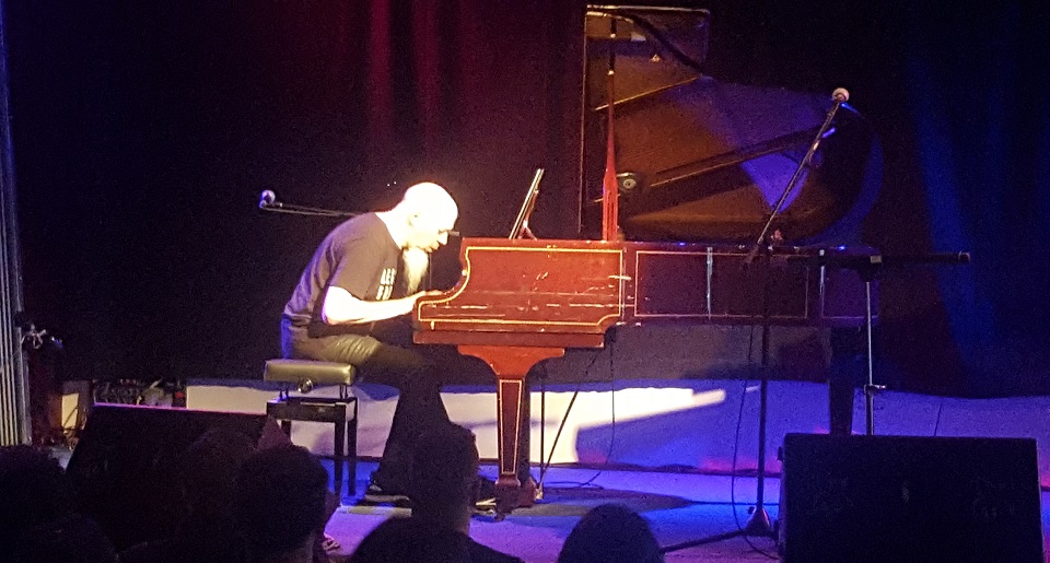 Jordan Rudess at Piano - Image by Bian Hickman - The Gov - The Clothesline