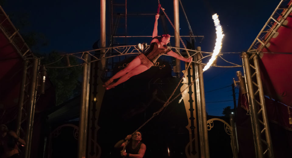 Fuego Carnal ropes - Dream State Entertainment - ADLfringe - The Clothesline