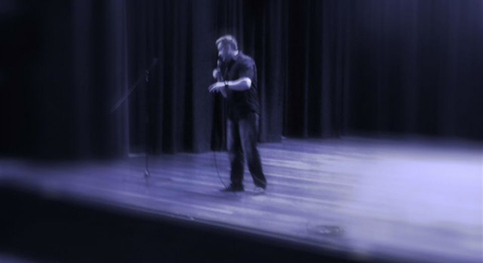 Messages From Heaven: An Everyday Man With The Extraordinary Gift Of Talking To Passed Loved Ones ~ Adelaide Fringe 2019 Review