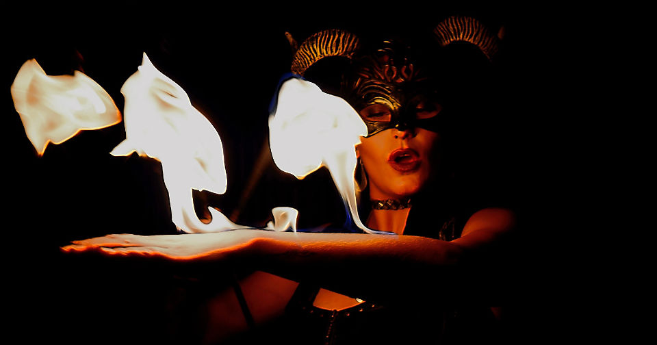 The Otherworld - Edwina Barns-Tripp - Image by Blackie Chann Photography - ADLfringe - The Clothesline