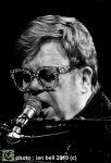 ELTONJOHN2019_08_IMAGE-IanBell_TheClothesline