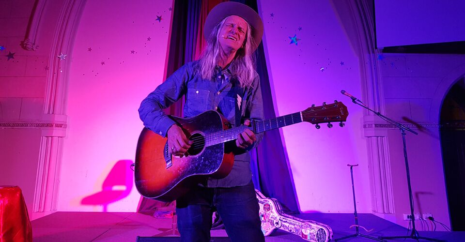 Steve Poltz - Photo by David Robinson - The Clothesline