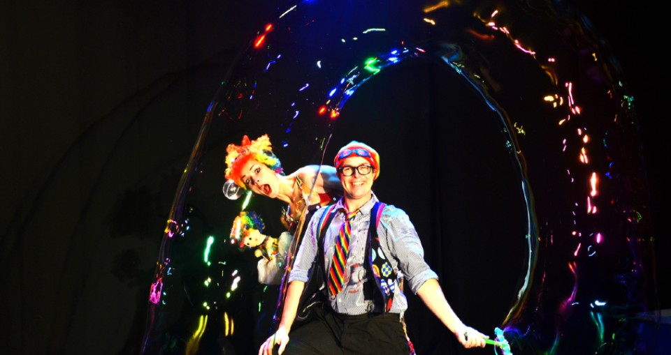 Bubble Show With Dr Bubble And Milkshake: Because Life Is Full Of Bubble Situations! ~ Adelaide Fringe 2020 Review