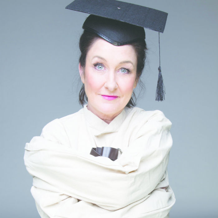 Fiona O'Loughlin - AList - Dancing Bear Productions - ADLfringe - The Clothesline