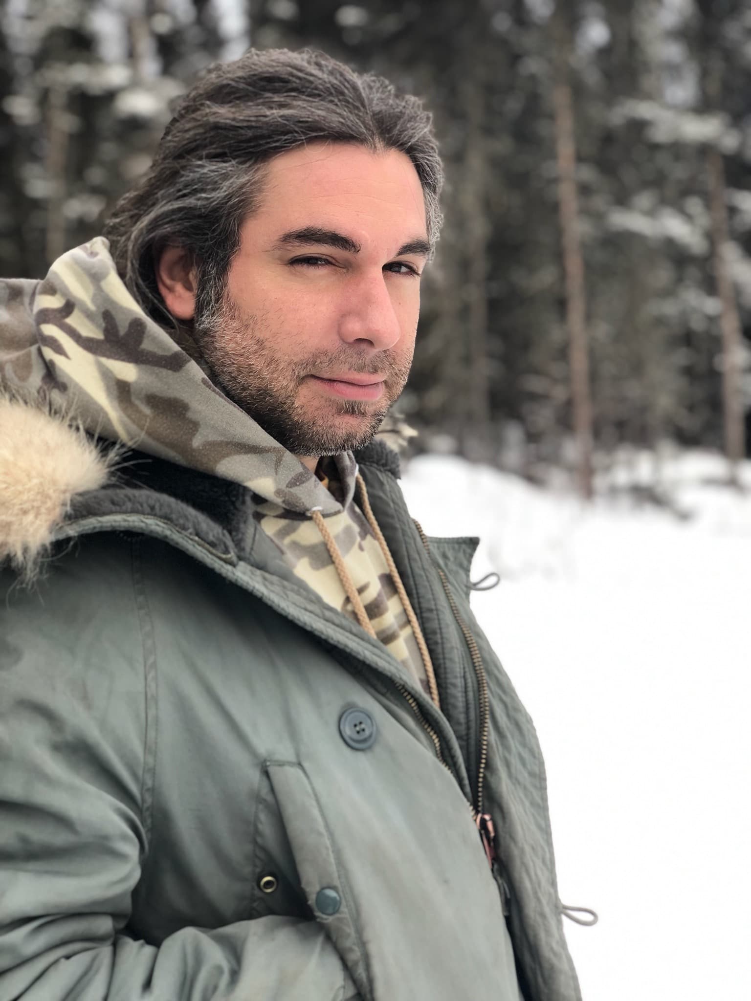 Ukulele Russ - Alaska - One Man Frontier Band - The Clothesline