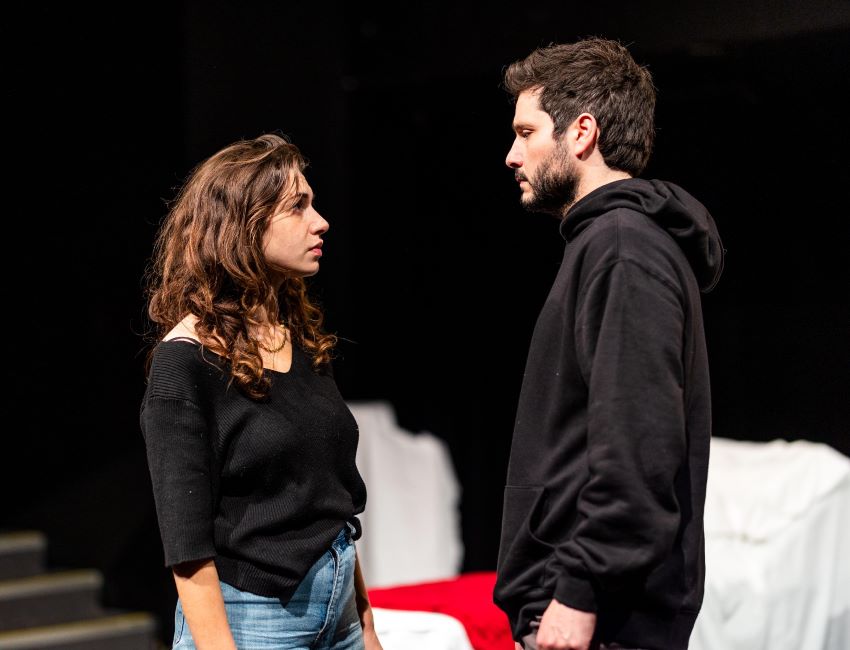 The Wonderful World of Dissocia ~Theatre Review